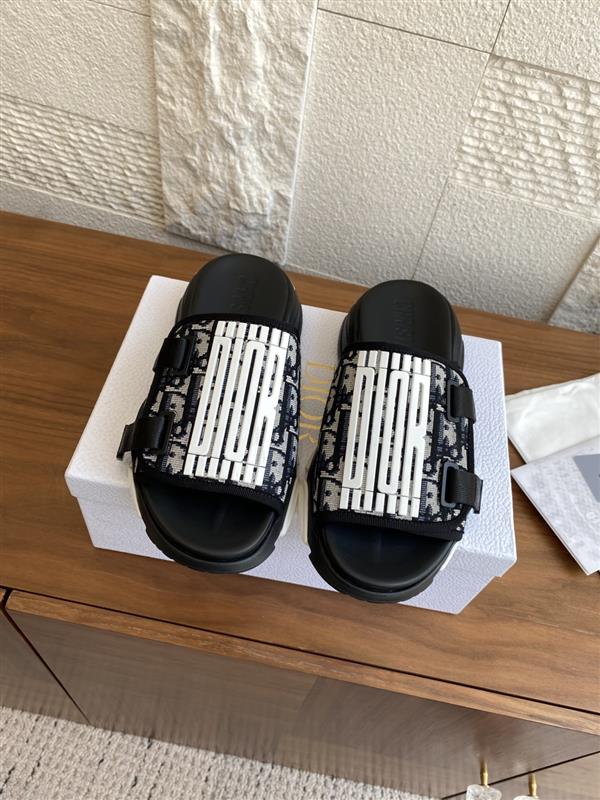 20251128184323143 280